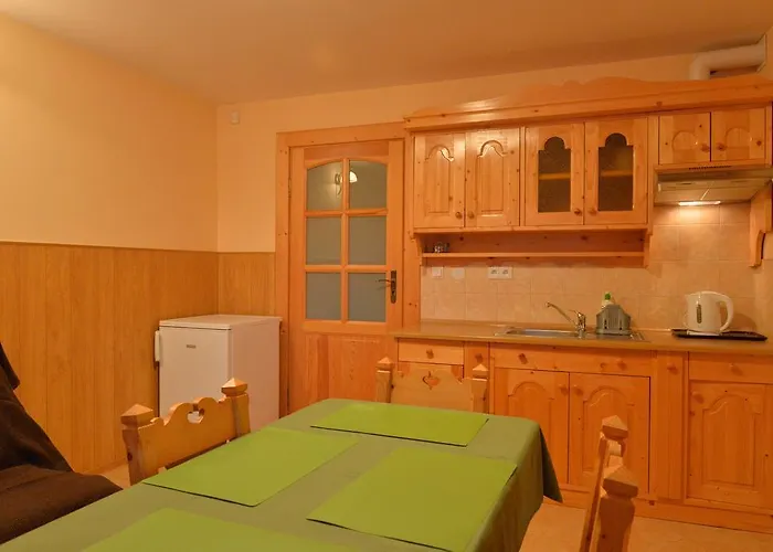 威拉萨尔塔利亚旅馆 * 考斯赛力克