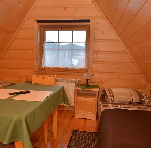 威拉萨尔塔利亚旅馆 考斯赛力克