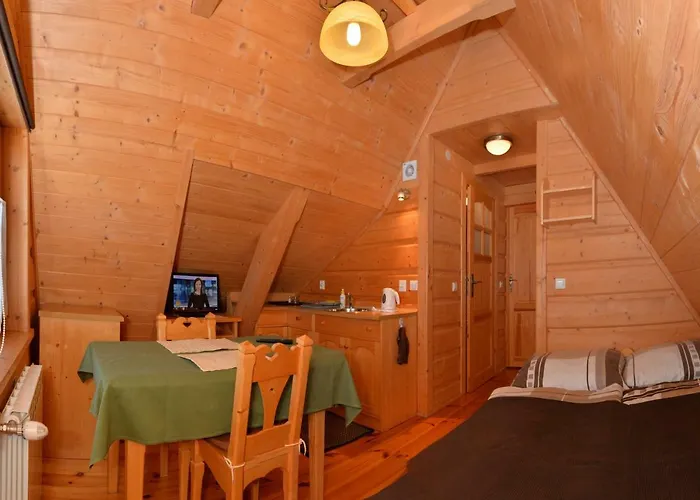 民宿 威拉萨尔塔利亚旅馆 *