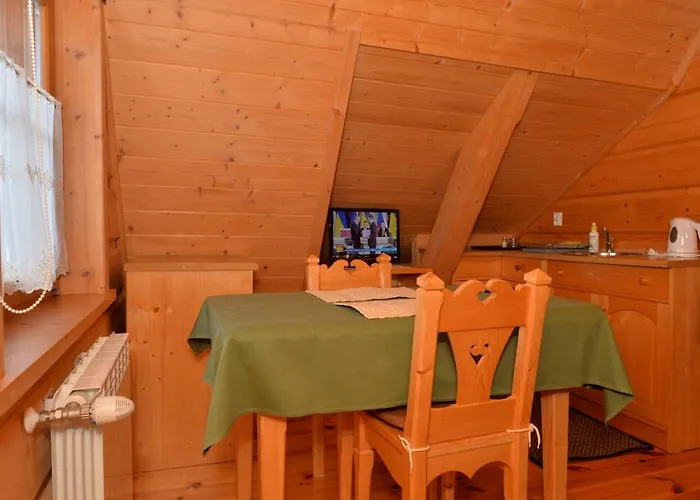 威拉萨尔塔利亚旅馆 *